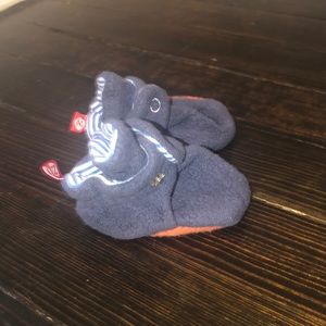Zutano booties